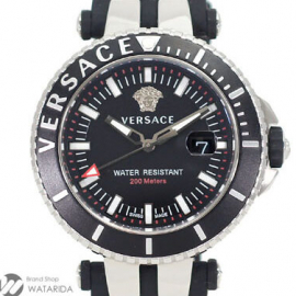 【New arrivals】ヴェルサーチ Vレースウォッチ VAK010016
