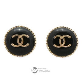 【New arrivals】シャネル ココボタン ピアス A95896