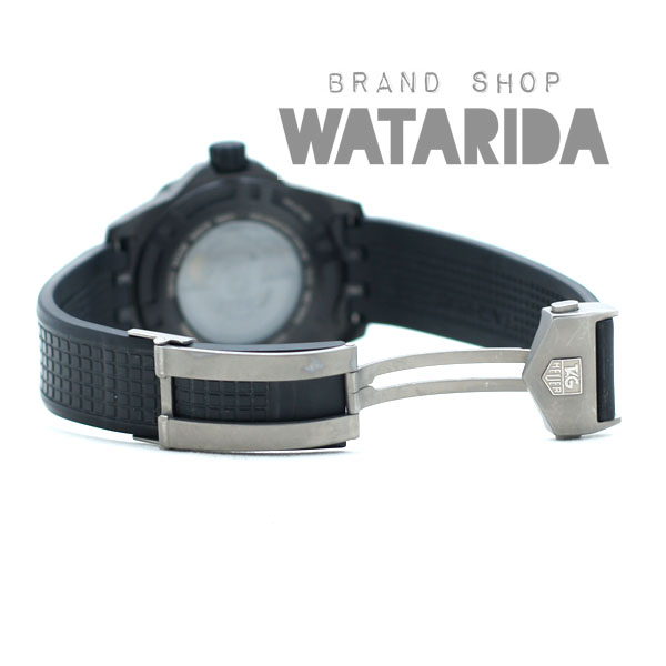 川崎の質屋【渡田質店】タグホイヤー 腕時計 アクアレーサー WAJ2180.FT6015 ブラック ラバー SS 箱・保付 【送料無料】のご紹介です。