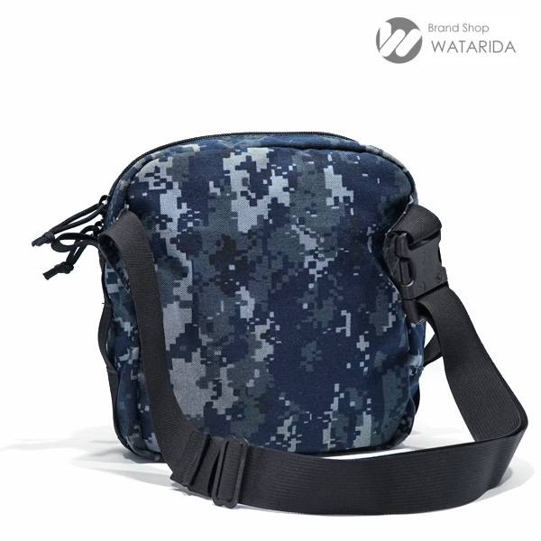 ブリーフィングの3RD SHOULDER NAVY DIGITAL CAMO