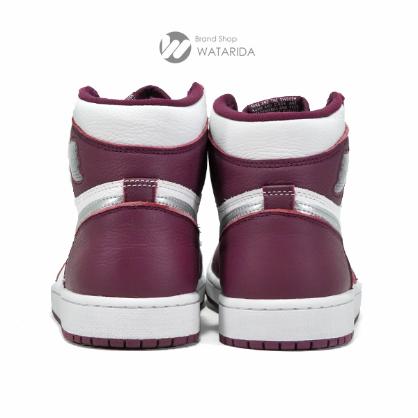 ナイキのAIR JORDAN 1 RETRO HIGH OG 555088 611